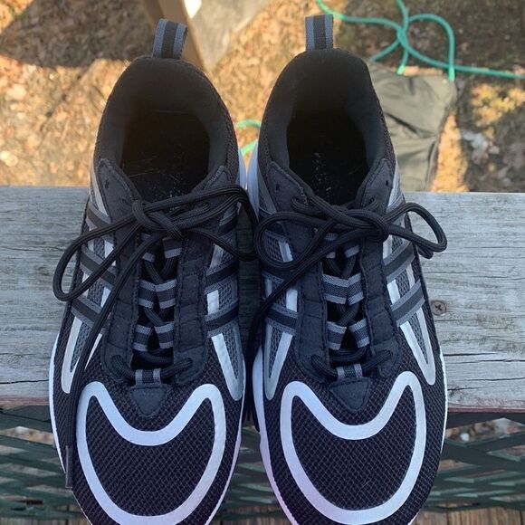 Adidas Haiwee Core Black Sz 6.5 - Picture 5 of 7